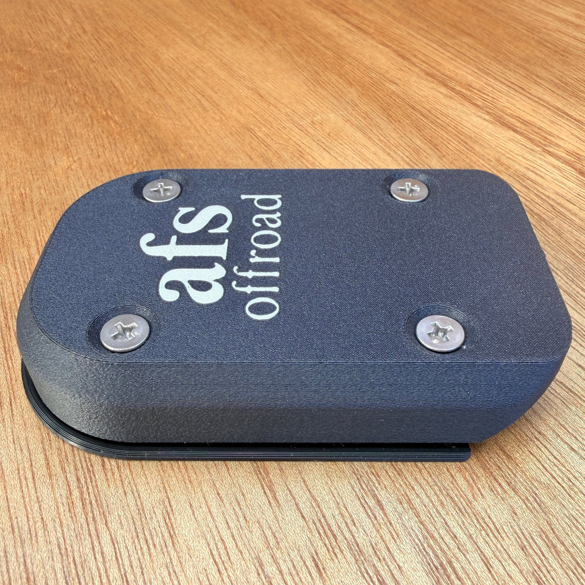 Single Anderson Plug Surface Mount – rear view showing mounting holes