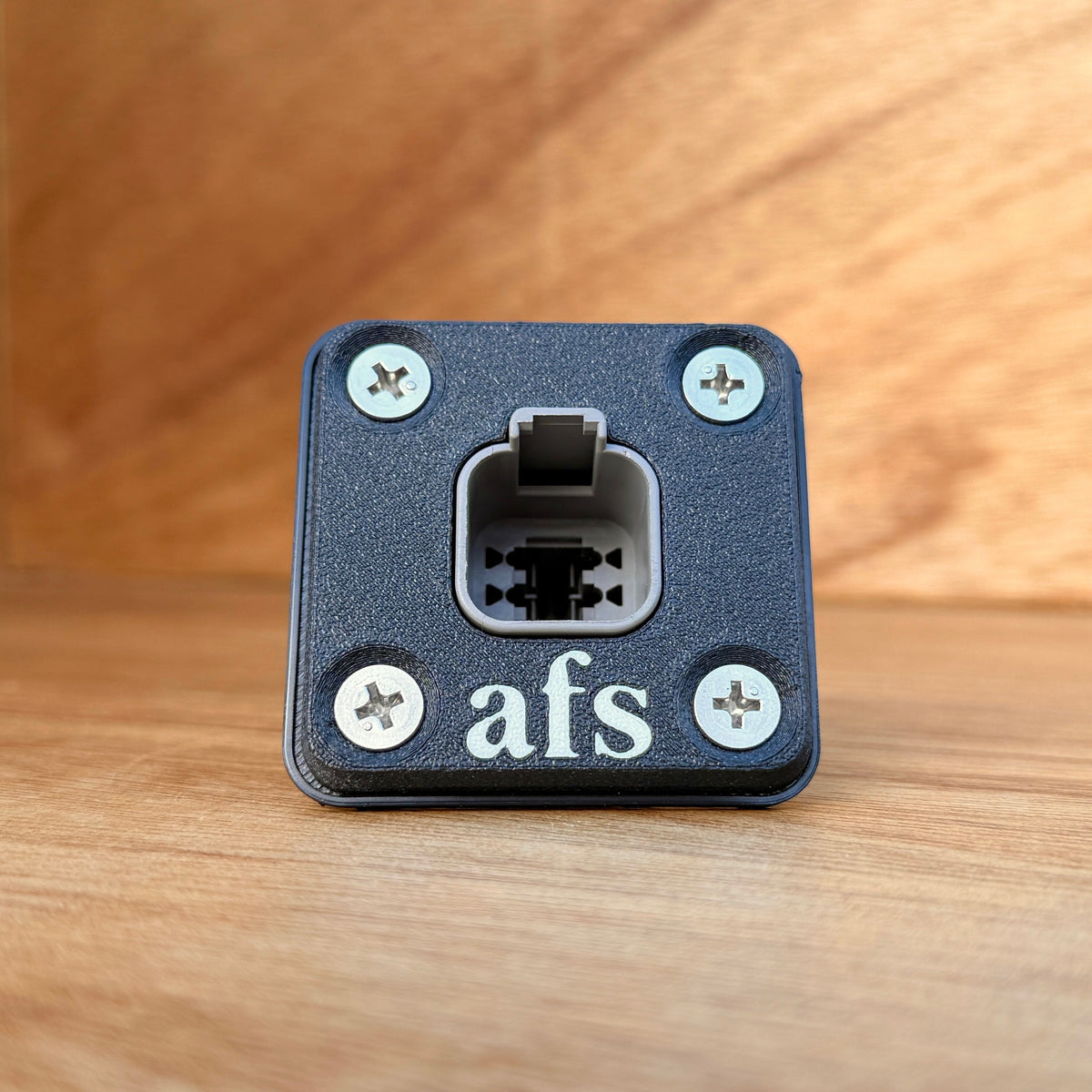 Deutsch Plug Flush Mount – angled view