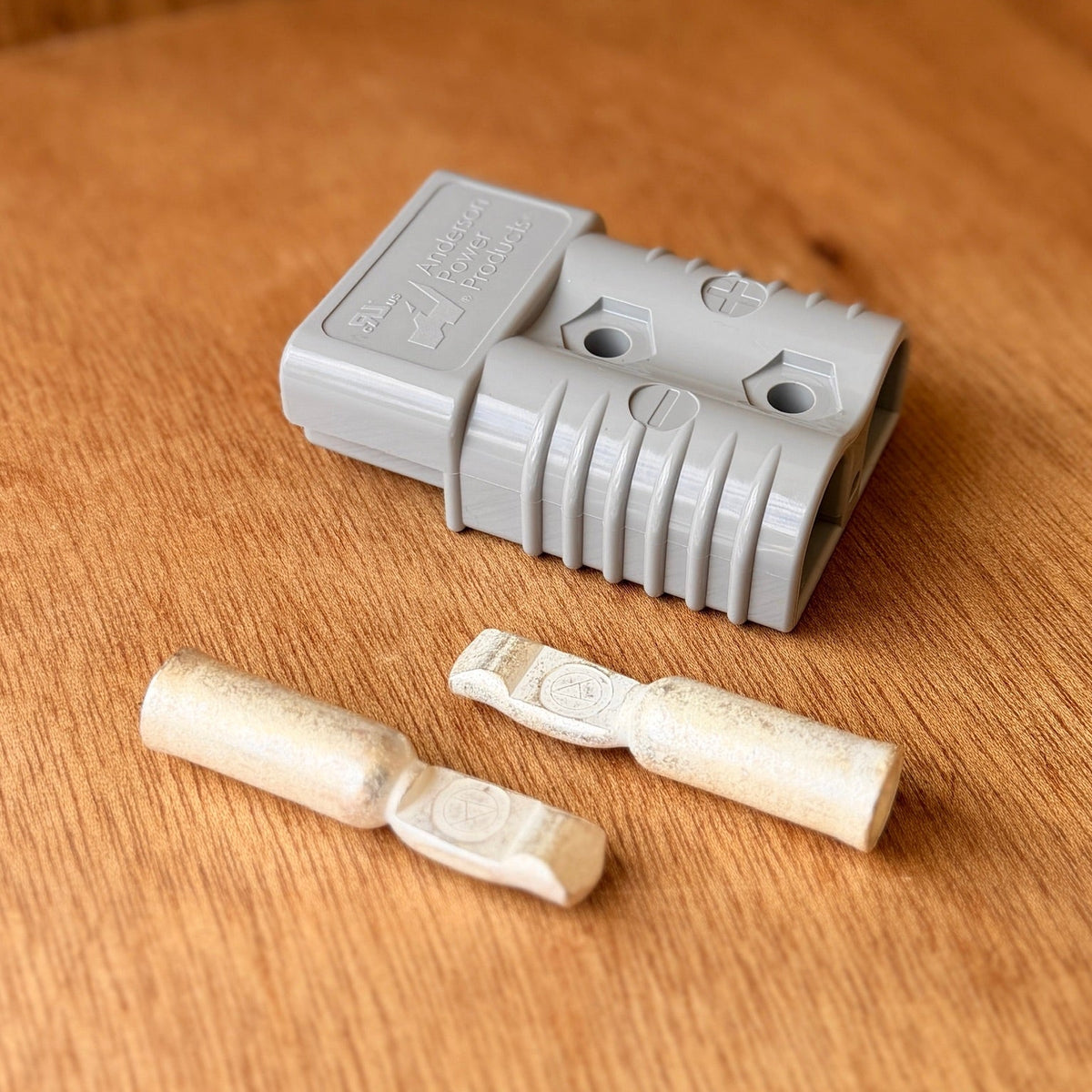 Genuine Anderson SB175 plug kit in grey, 175A connector